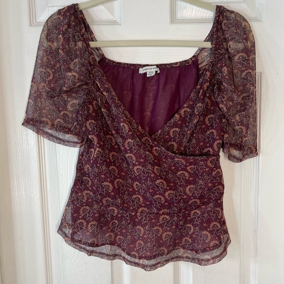 American Eagle Blouse Women’s Size S Burgundy Paisley Print Sheer‎ Overlay - Picture 1 of 6